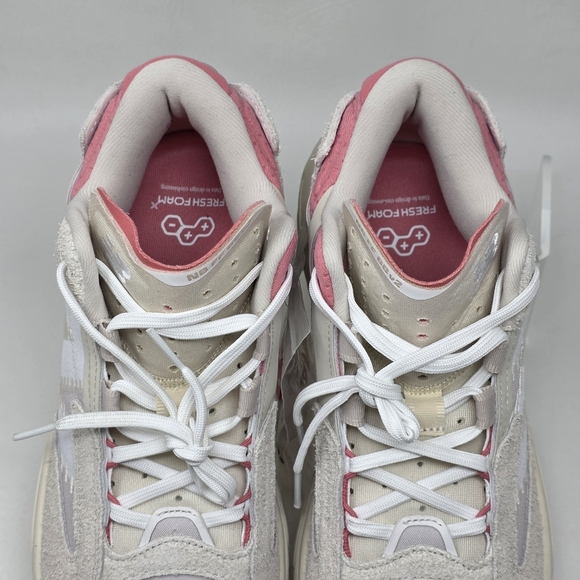 New Balance Fresh Foam BB V2 Moonbeam BBFRSHP2 Basketball Mens Size 10 New - Picture 10 of 10